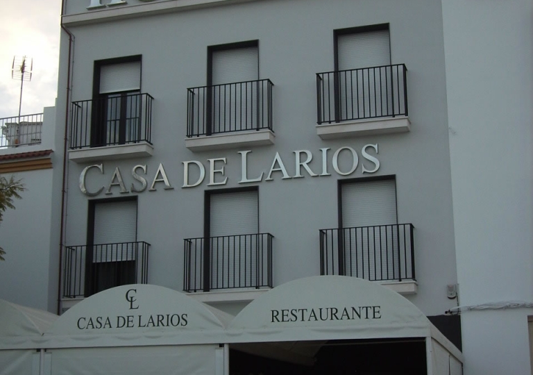 9_HOTEL LARIOS (13)